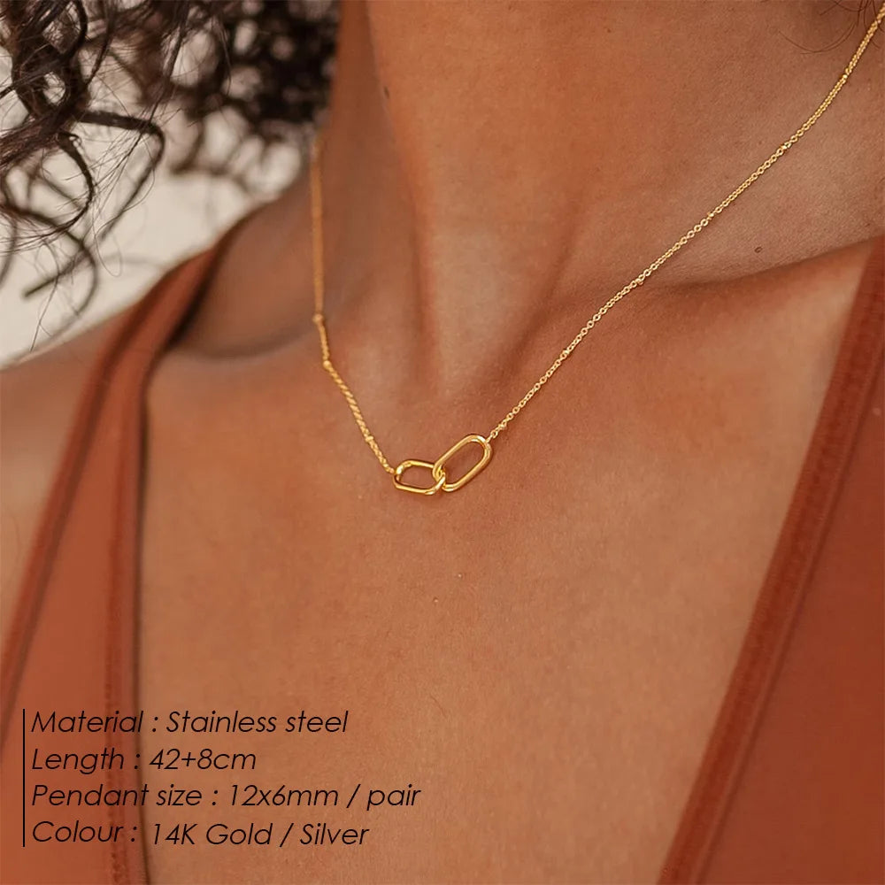 Gold Plated Stainless Steel Interlocking Paperclip Pendant Necklace for Women Satellite Chain Choker Jewelry