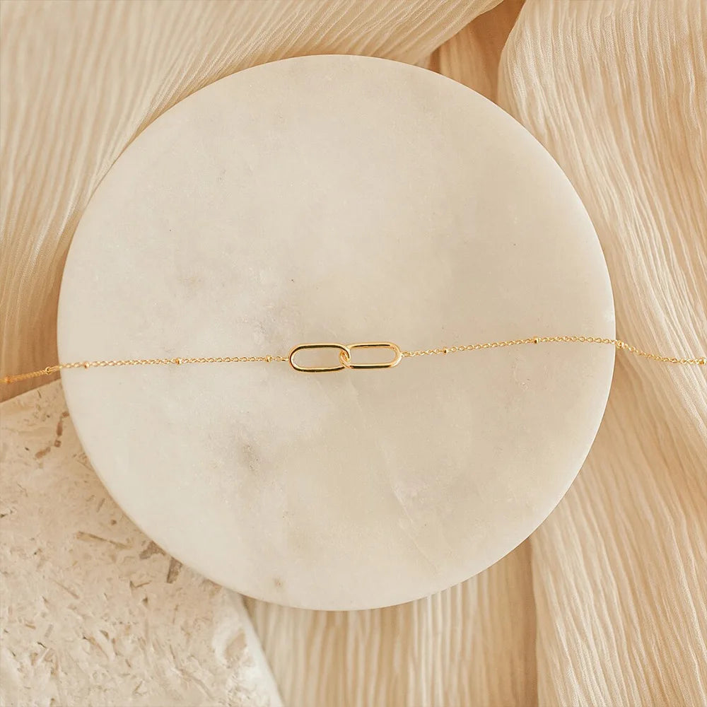 Gold Plated Stainless Steel Interlocking Paperclip Pendant Necklace for Women Satellite Chain Choker Jewelry